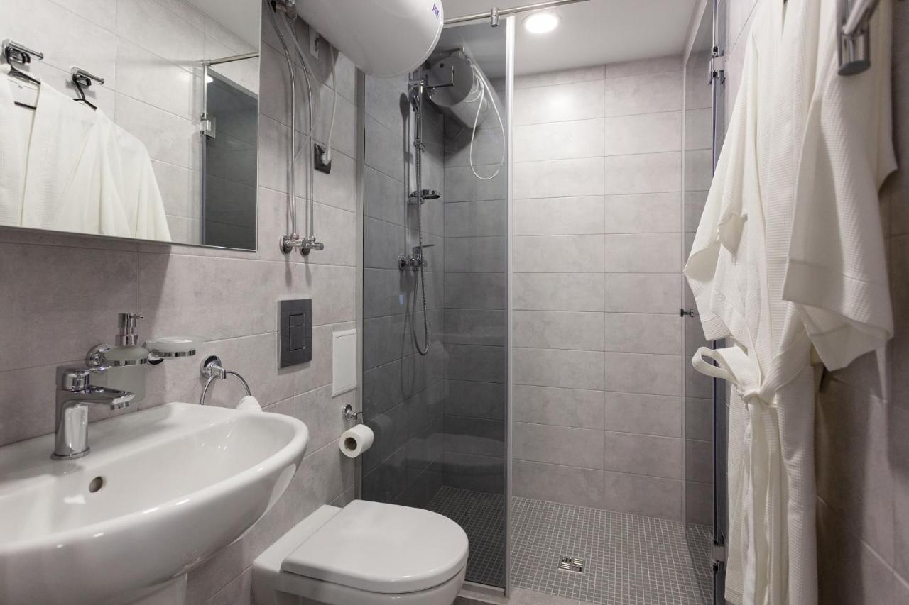 Sumskaya Hotel apartamentowy Kijów
